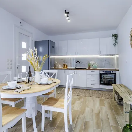 Camellia - Pure Sea View Στάφυλος