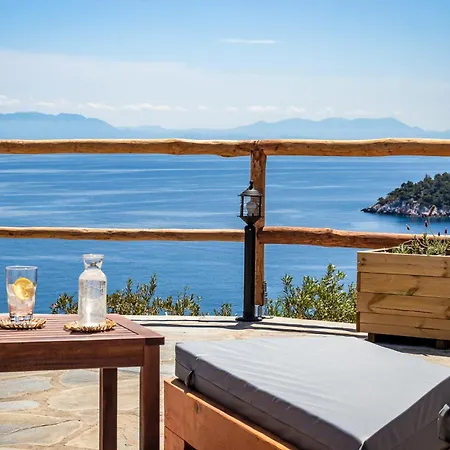 Camellia Case de vacanță Stafylos